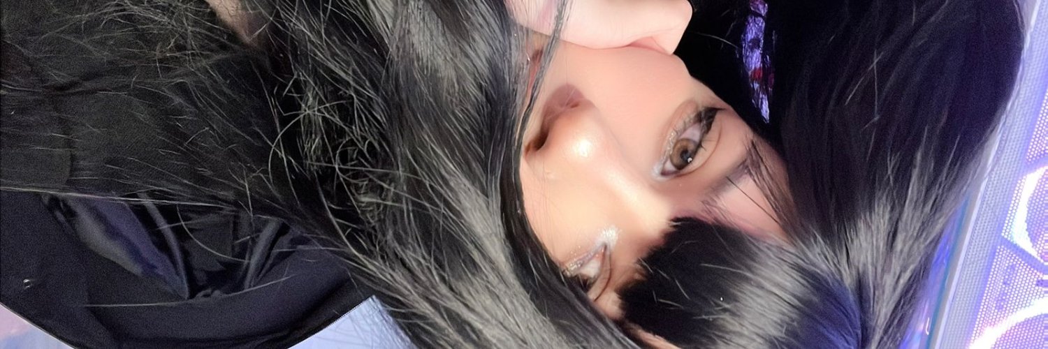 wesxay's profile banner image