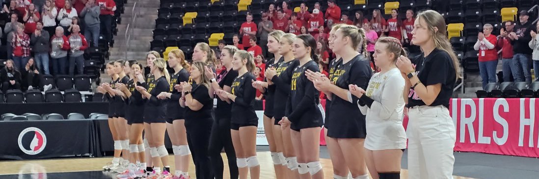 BCLUW Volleyball banner