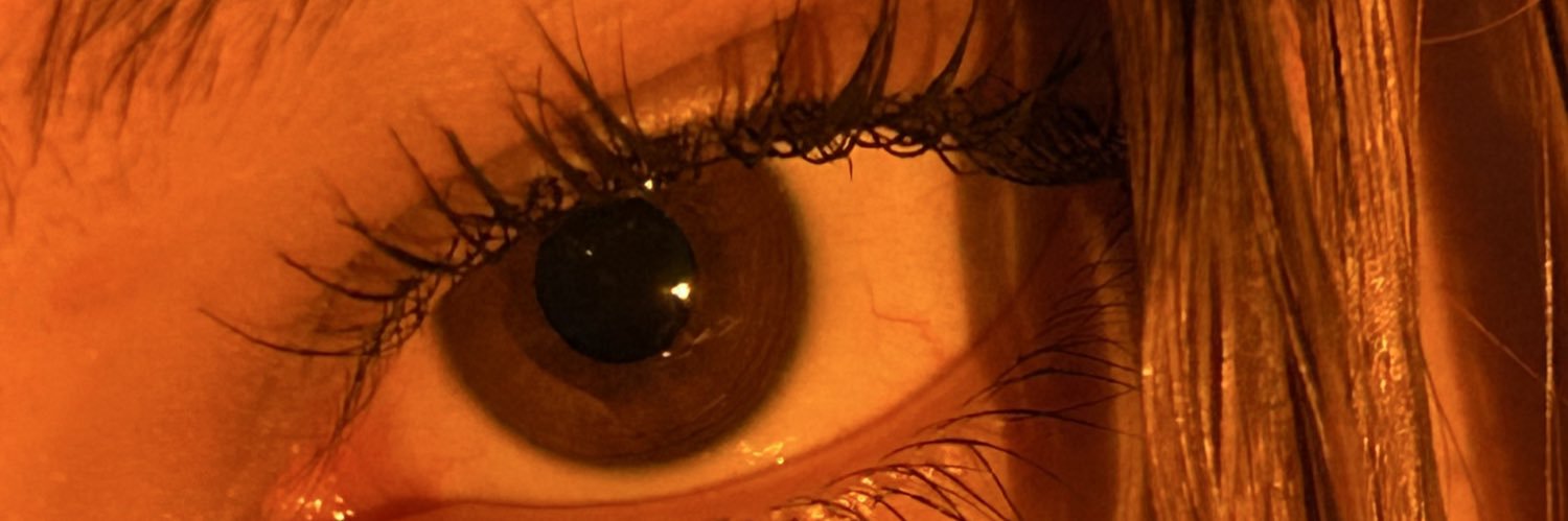 s_hel0's profile banner image