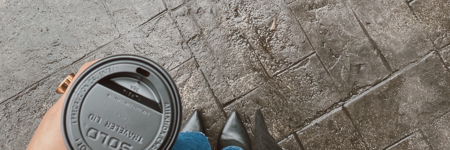 Jjooylu's profile banner image