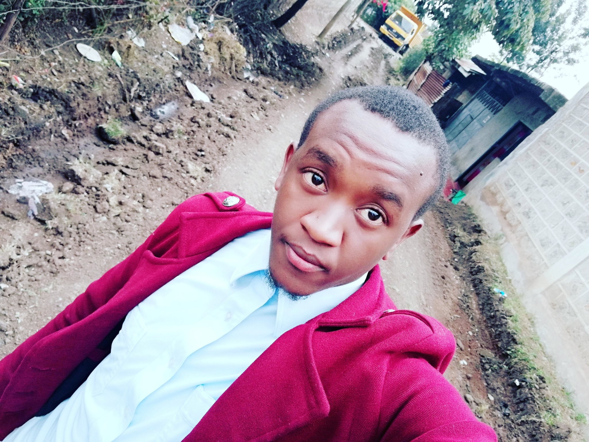 snazzykimani's profile banner image