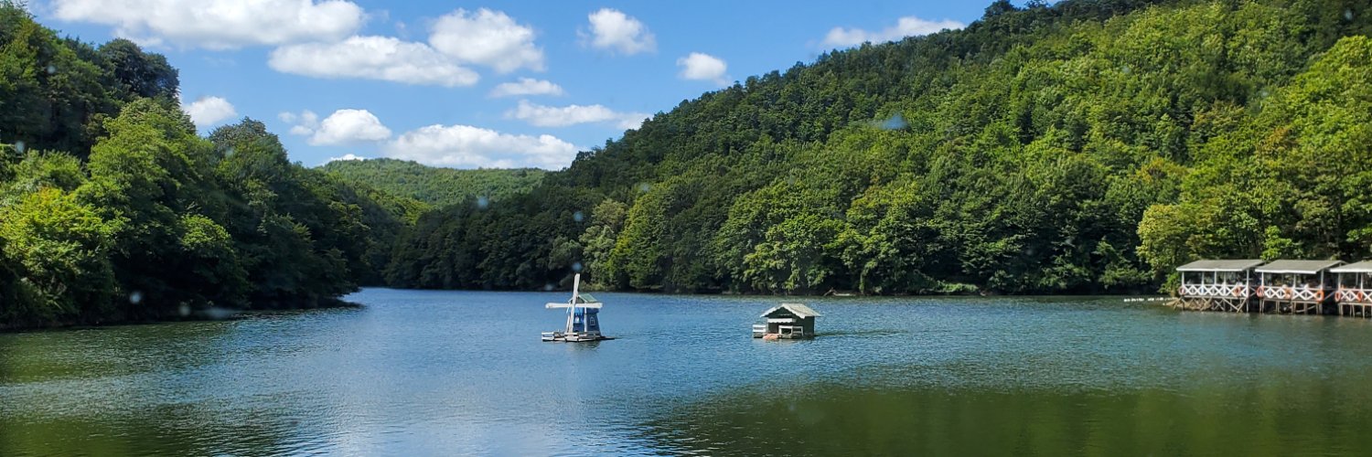 Y 🇺🇲 ☦️ banner