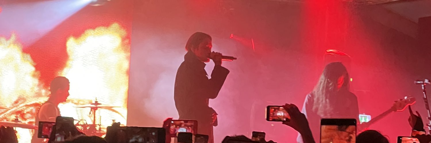 leaxevanss's profile banner image
