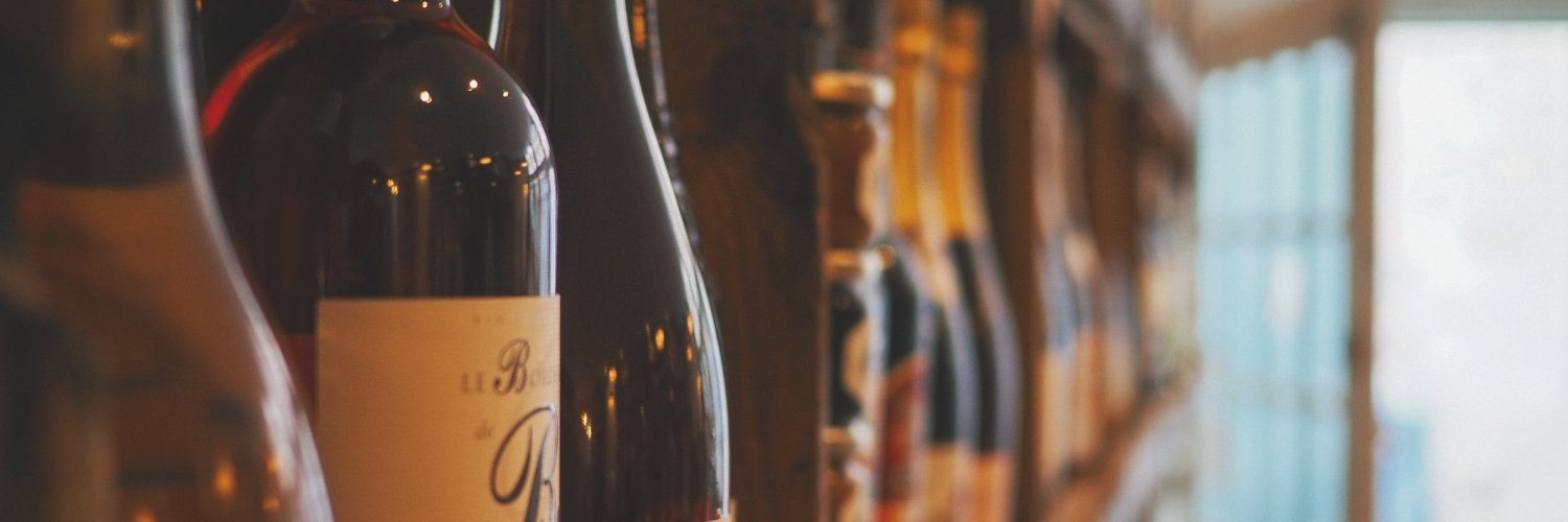 vinho's profile banner image