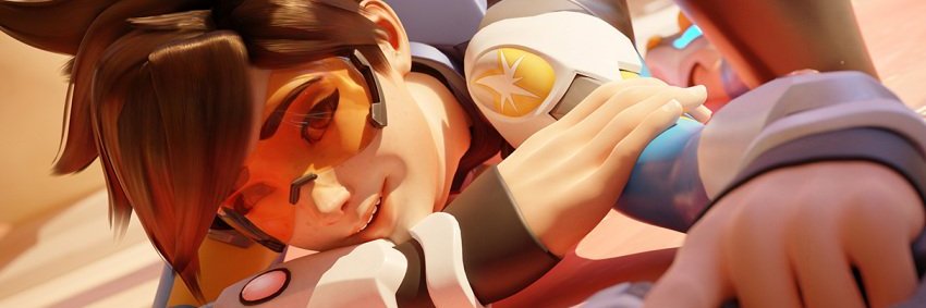 Lena -🅃🅁🄰🄲🄴🅁- Oxton banner