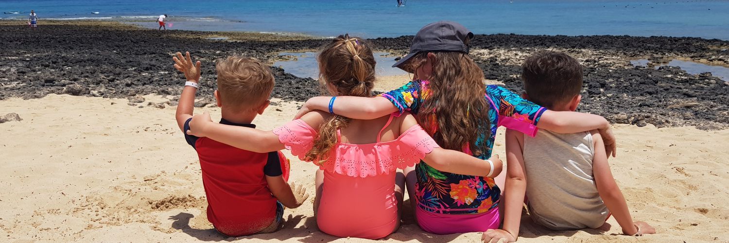 Andriú Mac Lochlainn banner