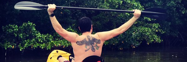 thelliott Profile Banner