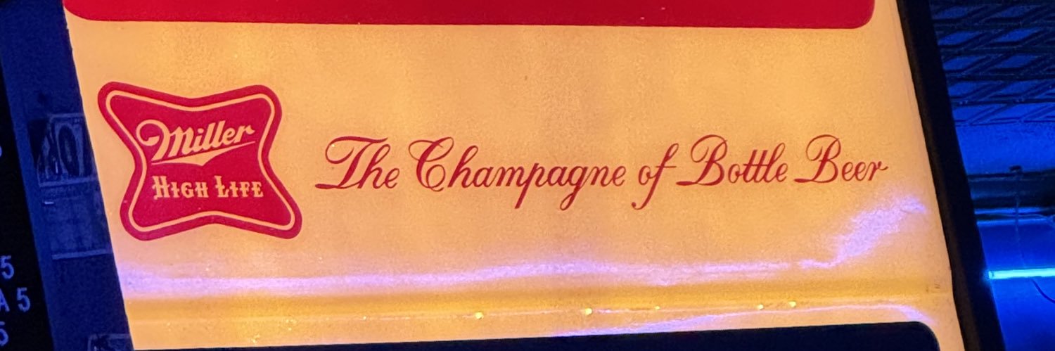 The “Association Expert” 💫 🧣 🥀🧉 banner