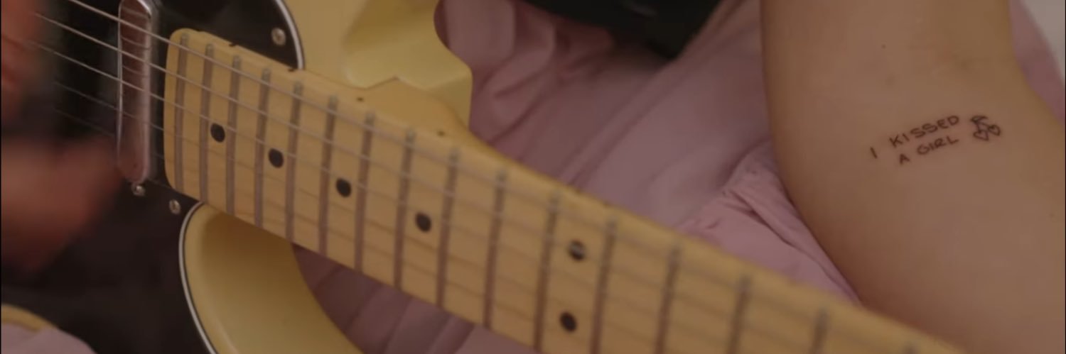 pariiiix's profile banner image