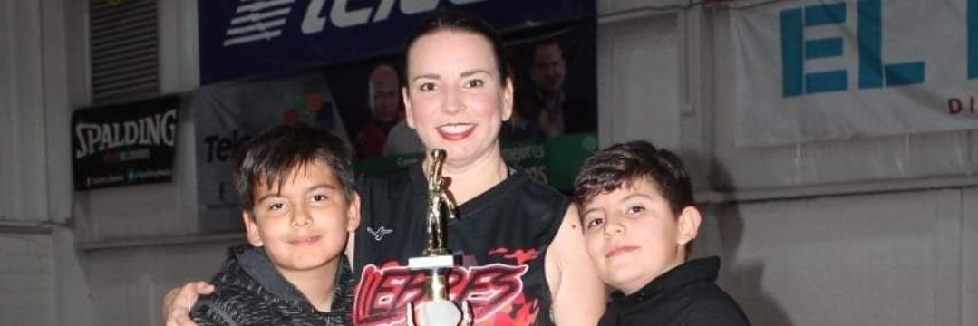 Ma. Elena Rios banner