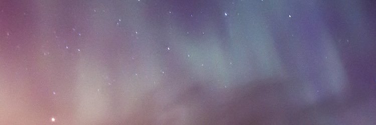 winniedeez's profile banner image