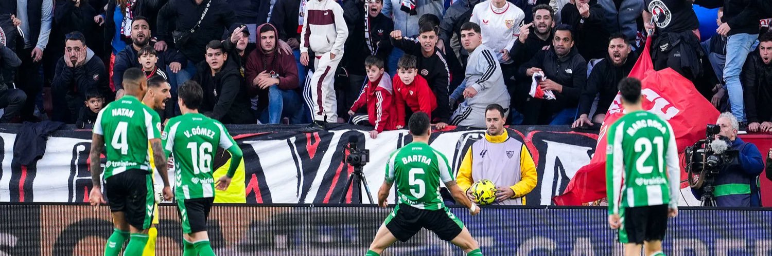 Maneli banner