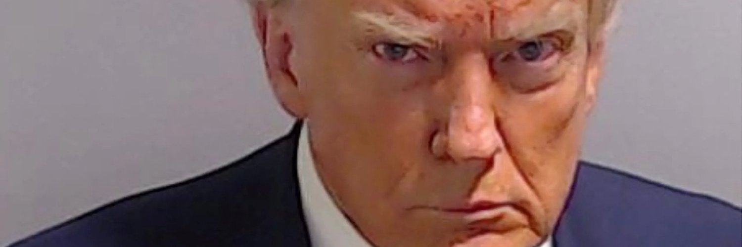 Travis B. 🇺🇸 banner