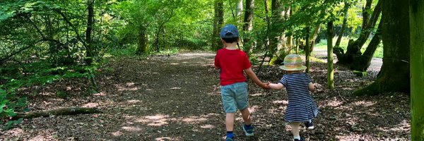 DrLibbyYates Profile Banner