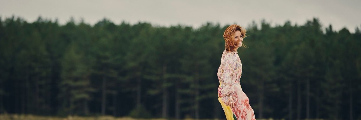 GeriHaliwell's profile banner image