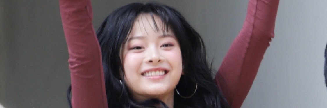 hanni pham banner
