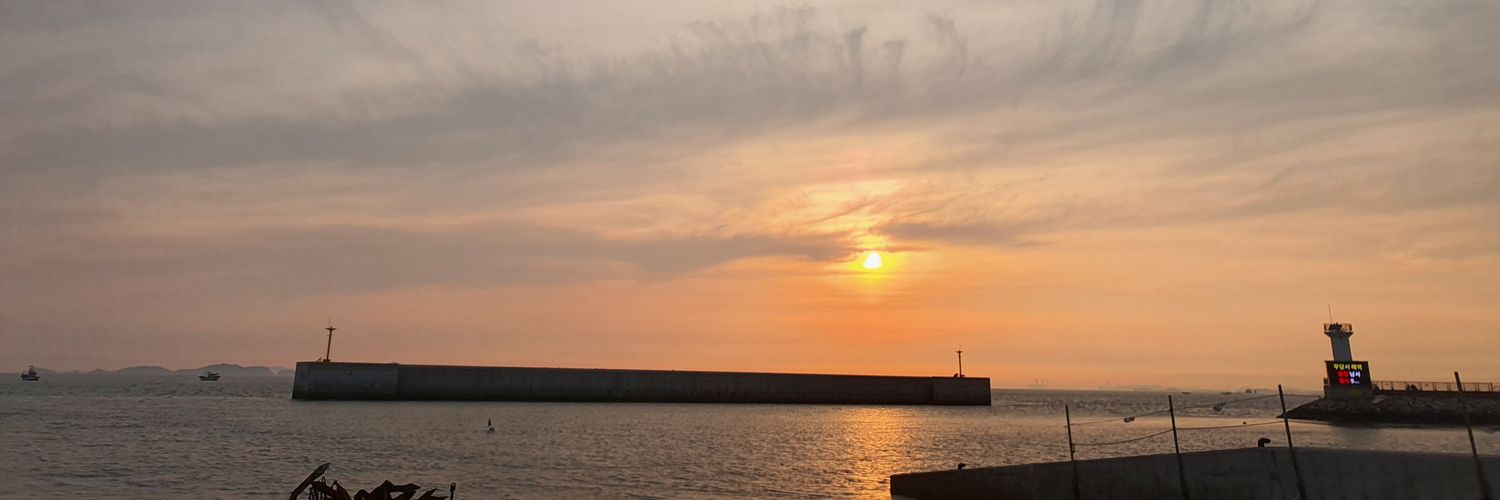 ya322899's profile banner image