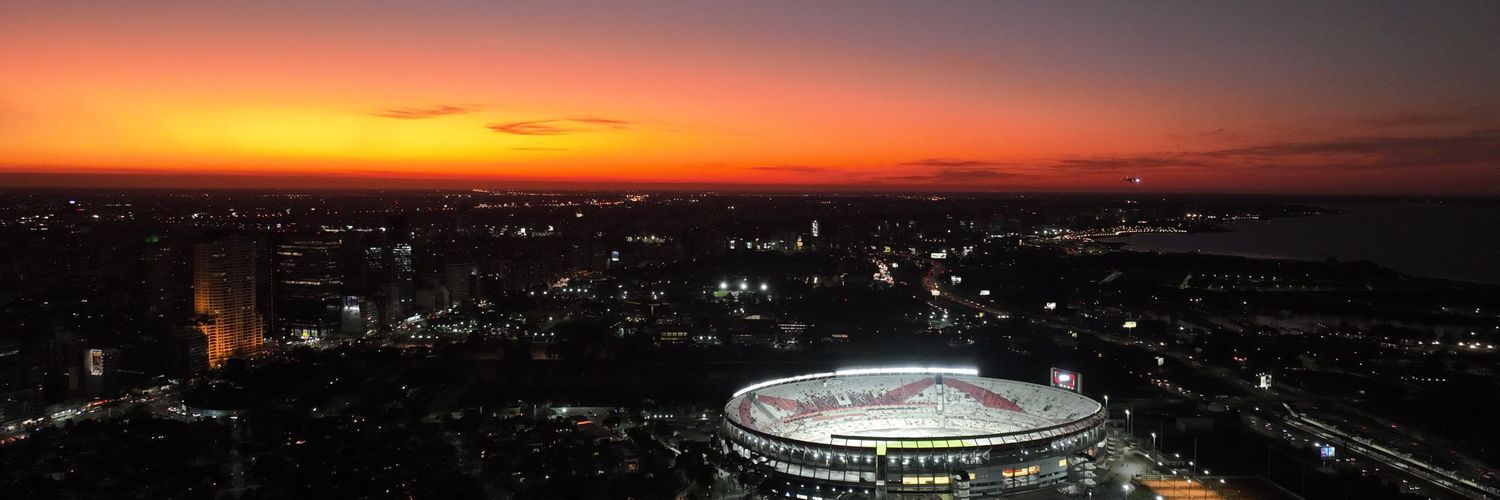Jenniterceros's profile banner image