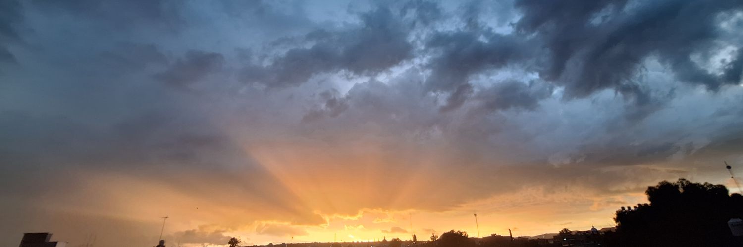 D_09626's profile banner image