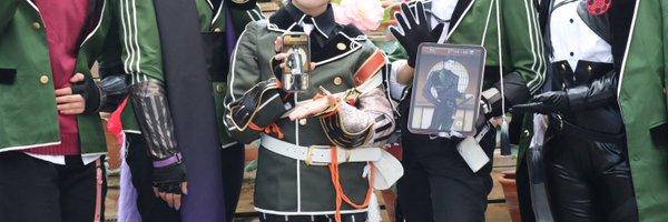 maam_cos Profile Banner