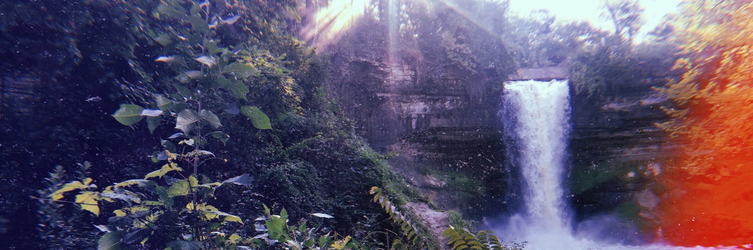almaxstellaa's profile banner image