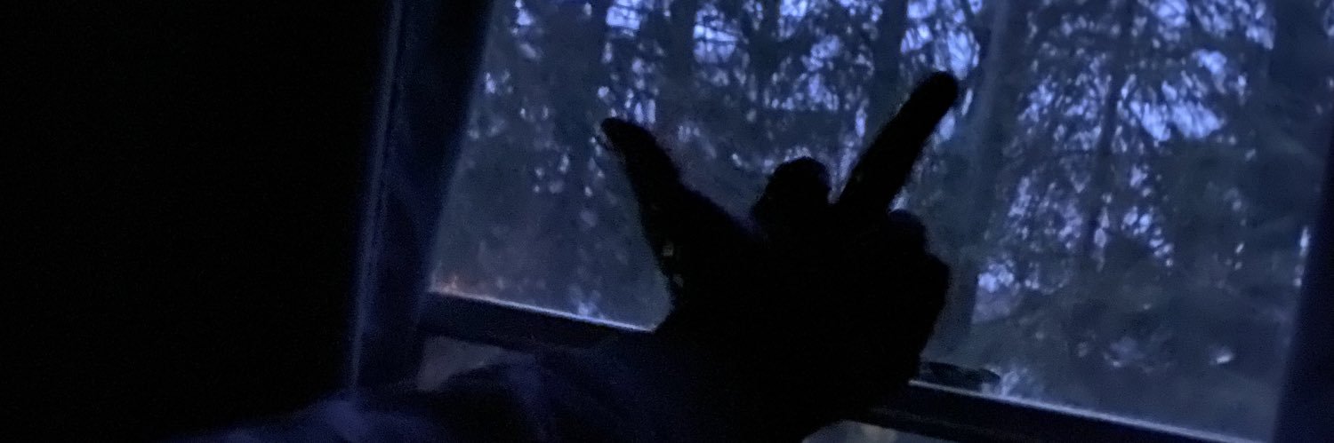 larrbear_44's profile banner image