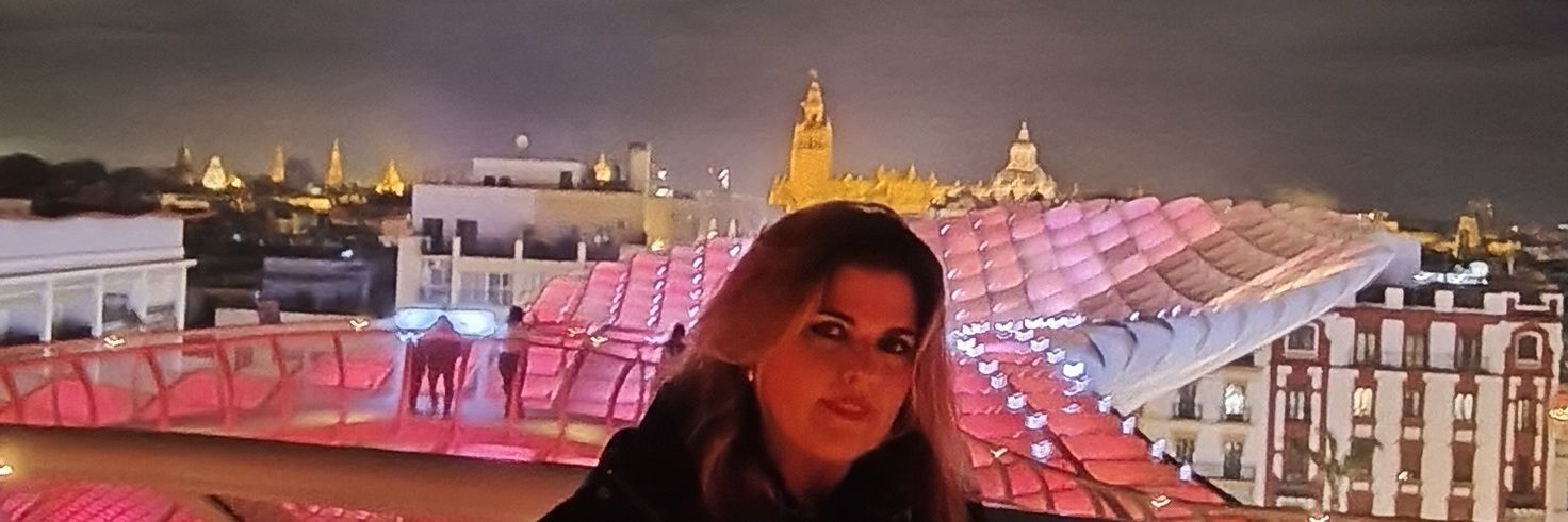 VickyMireime's profile banner image