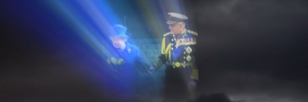 A'M Davis (🙈🙉🙊parody acct.)👑⚔️🛡⚖️ 🌎 🕊 banner