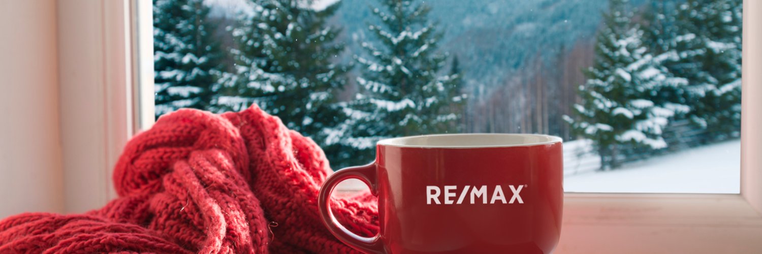 KimZRealEstate's profile banner image