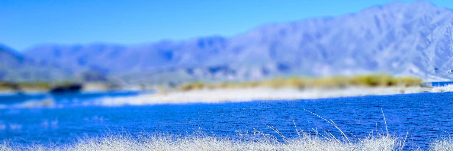 CarlaVe55's profile banner image