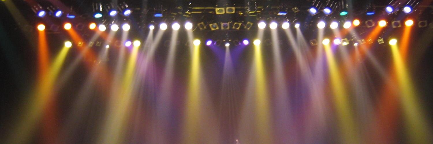 StudioAdviser's profile banner image