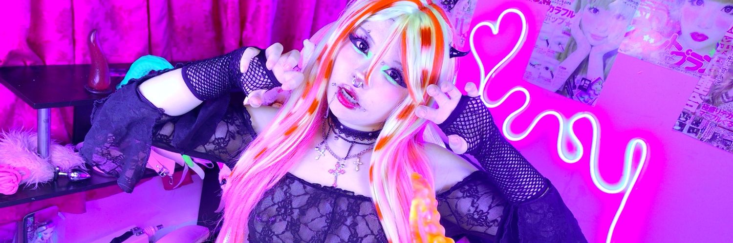 LangeLayton's profile banner image