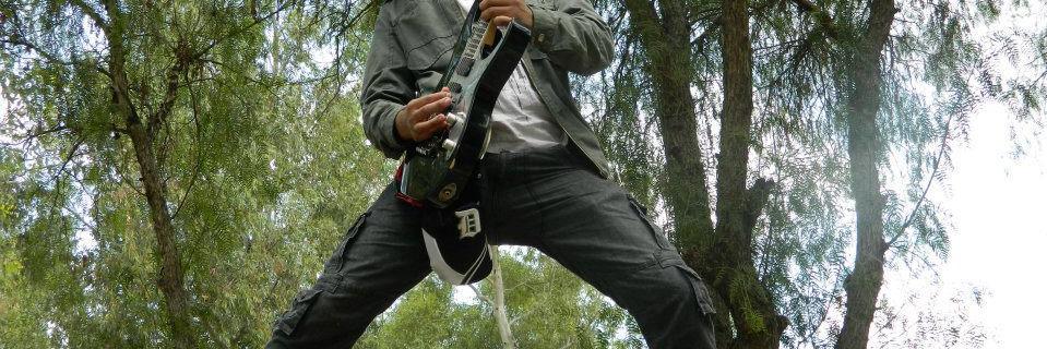 manollette's profile banner image