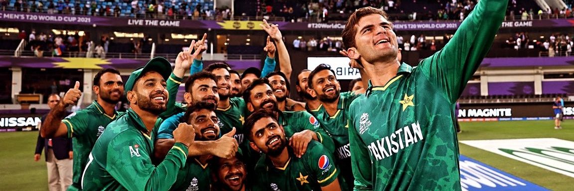 suhaahh's profile banner image
