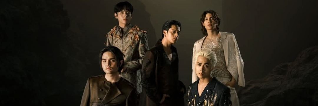 khris0317's profile banner image