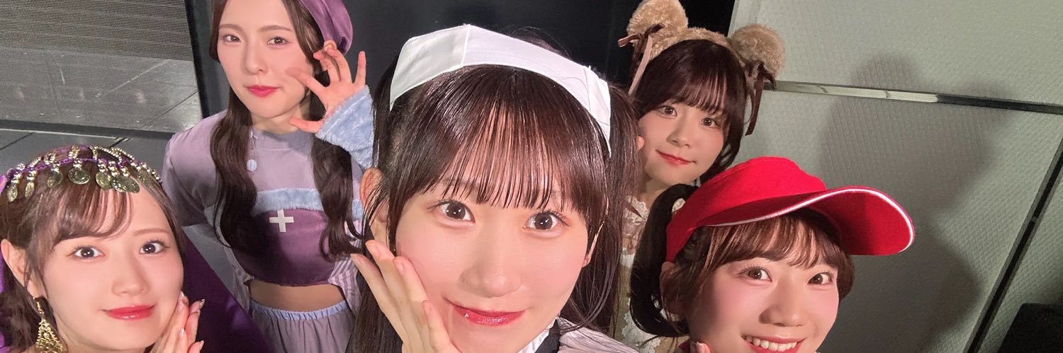 daisiiya's profile banner image