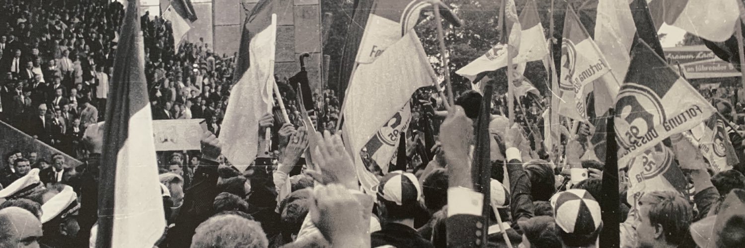 dreifarbenbart's profile banner image