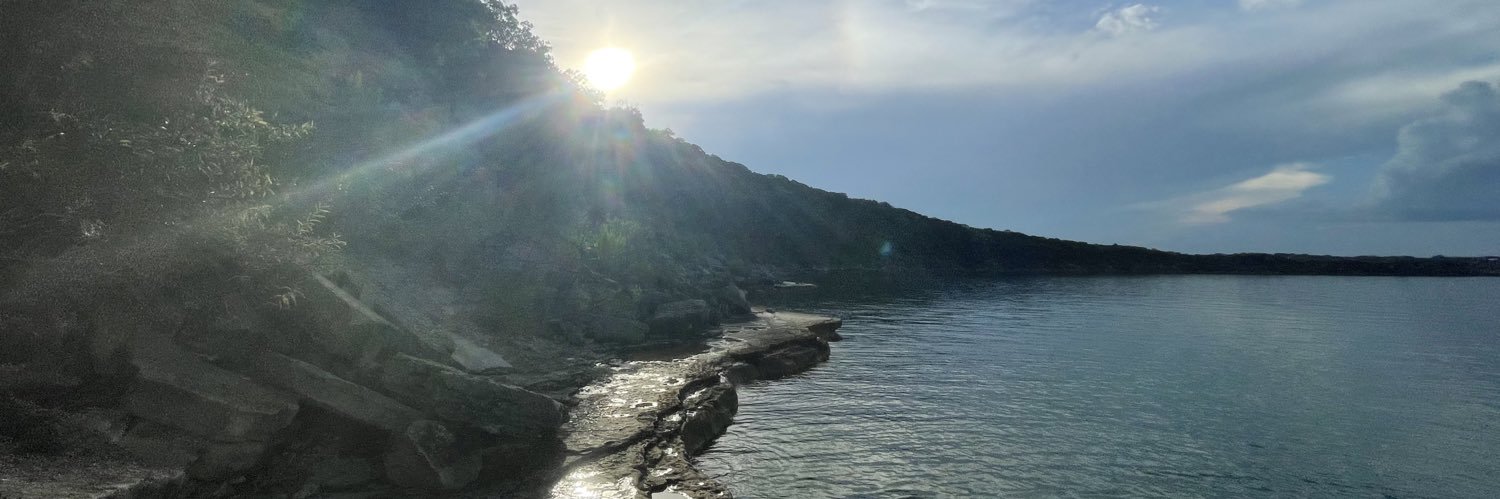 pmariiee_'s profile banner image