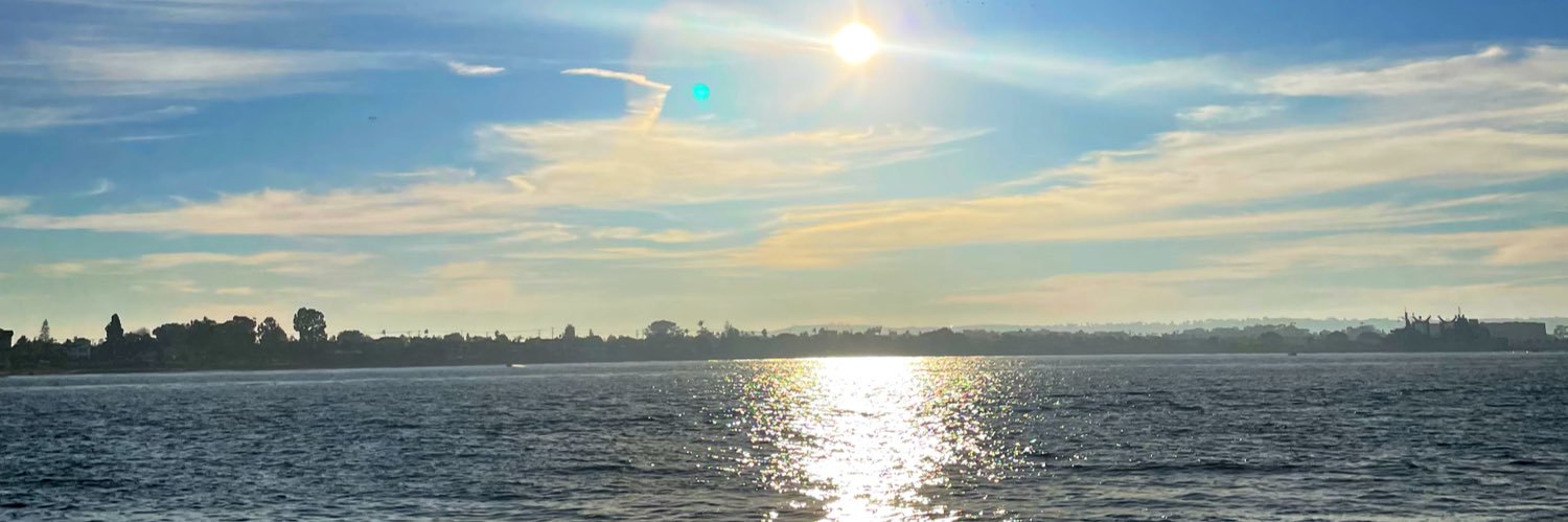 Kris 🇺🇸✝️🤪 banner