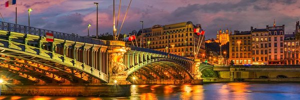 Zytounoflyon Profile Banner