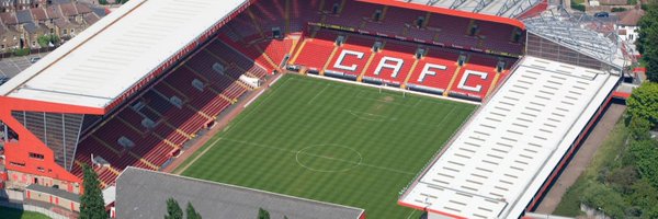 RedRobinsRetro Profile Banner
