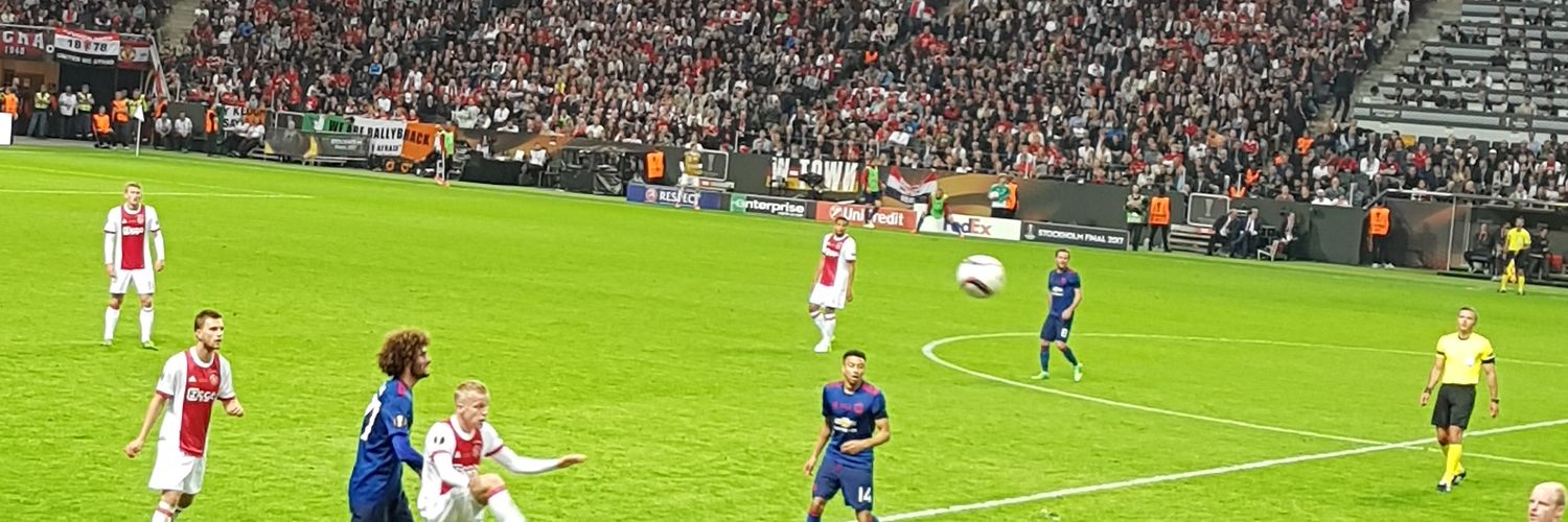 Adam Æ banner