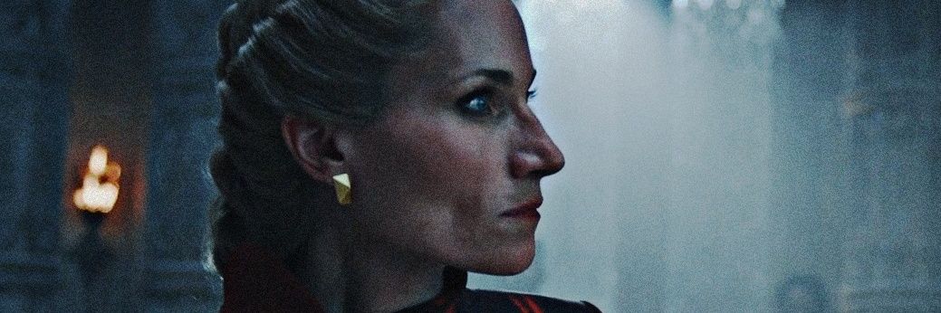 womary banner
