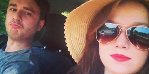 lauraacres1995's profile banner image