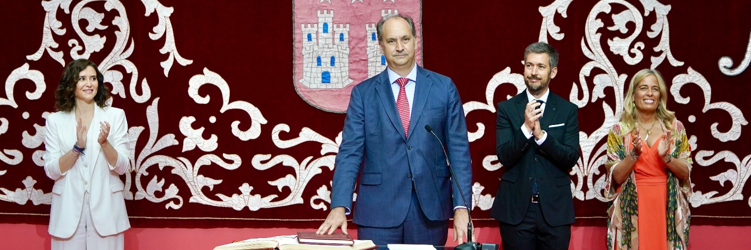 Miguel López-Valverde's banner