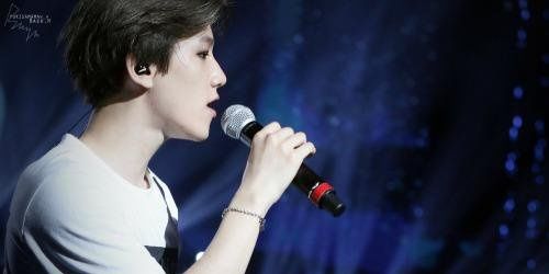 fyunbek's profile banner image
