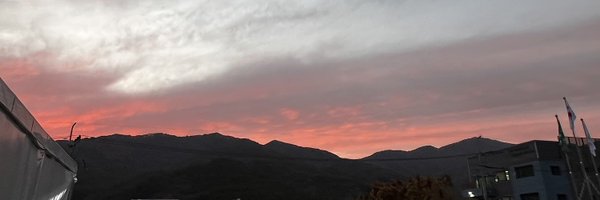 MiloKuyo Profile Banner