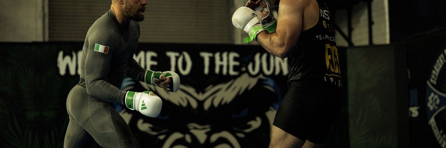 G L E A M ✦ banner