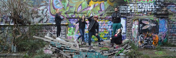 iscwaving Profile Banner