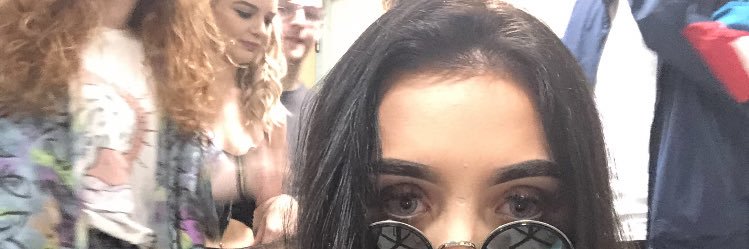 678_ava's profile banner image